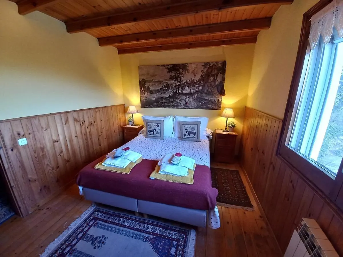 Villa El Mirador y El Nogal Capellades